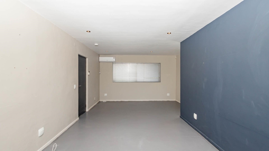 To Let 3 Bedroom Property for Rent in Sunset Beach Western Cape